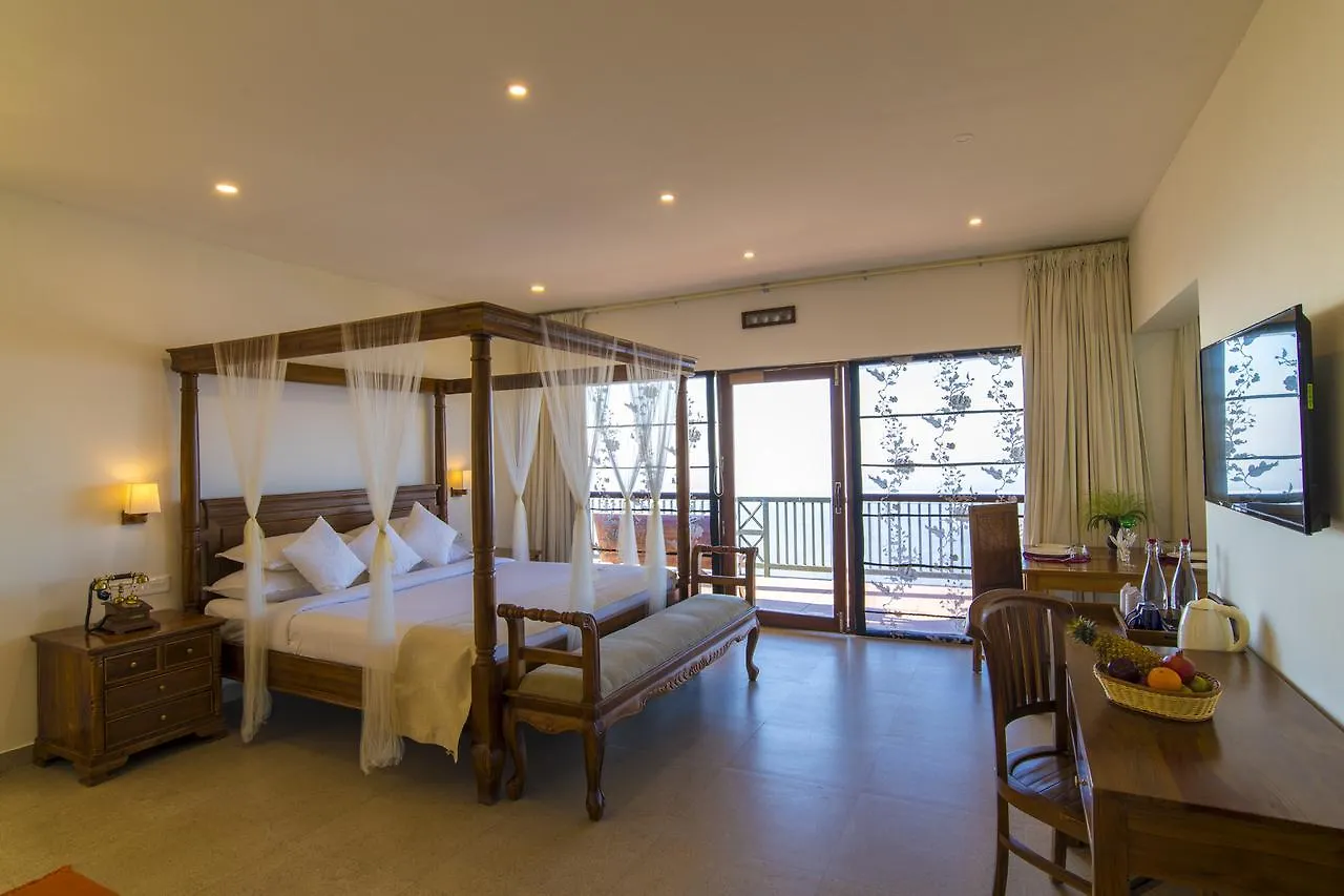 Olive Golden Ridge Resort Chinnakanal 0*,